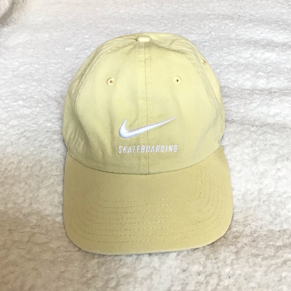 Nike Accessories - NIKE SB HERITAGE86 SKATEBOARDING HAT⭐️
